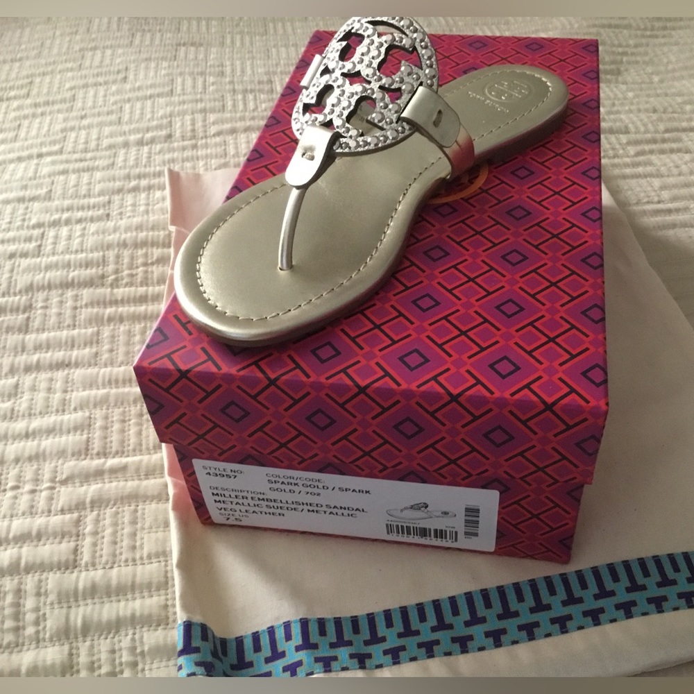Brand new Tory Miller 7.5